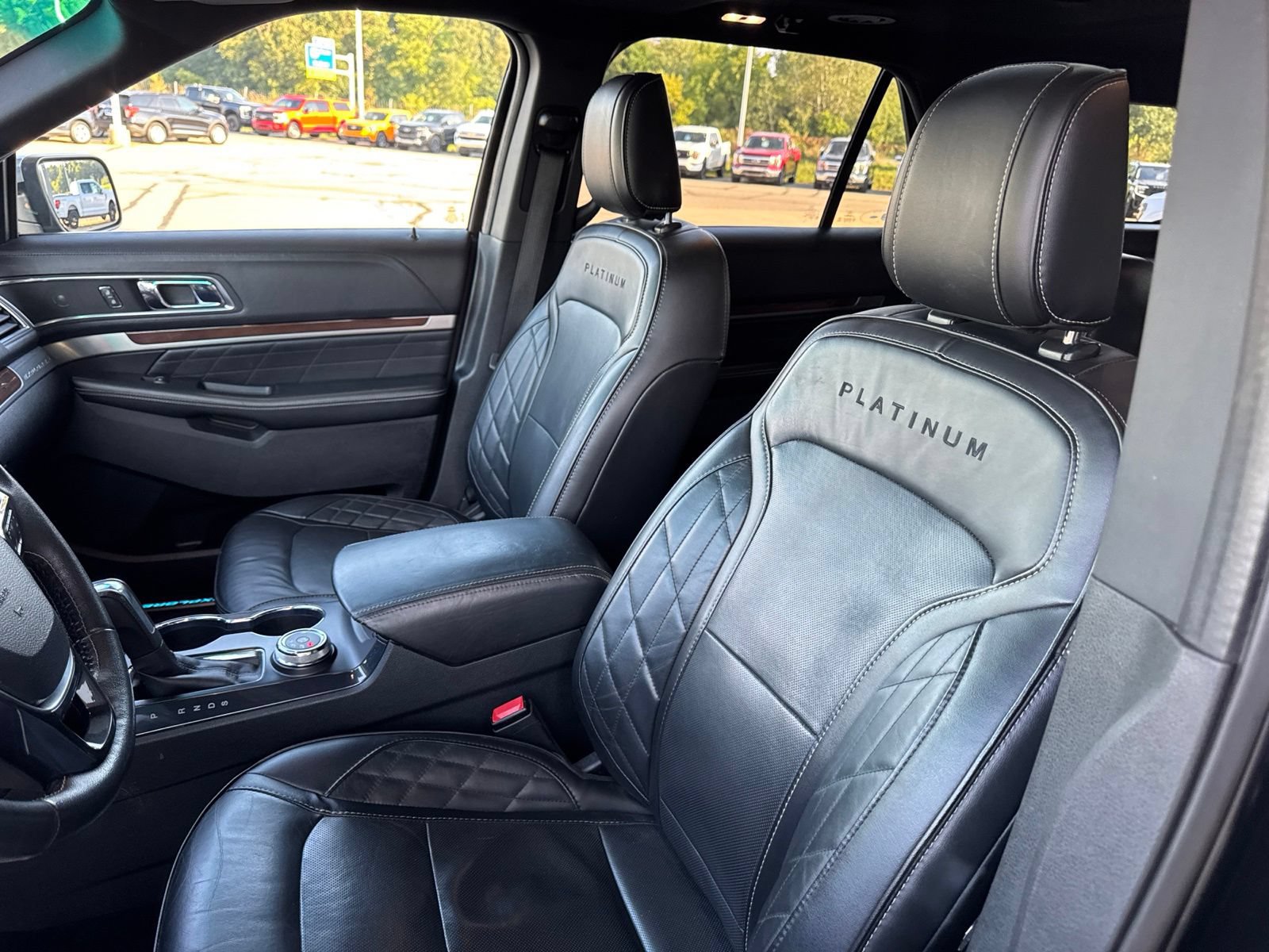 Certified 2018 Ford Explorer Platinum AWD/4WD image 23
