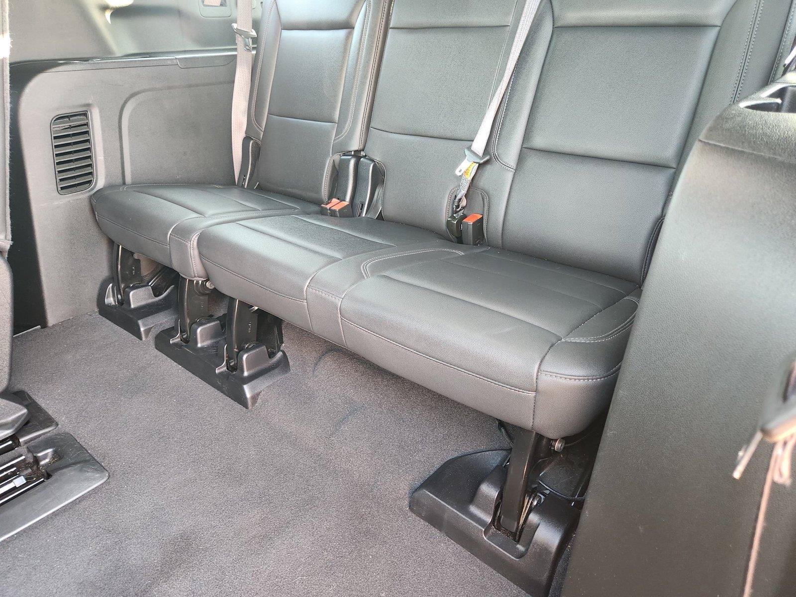 Used 2024 Chevrolet Suburban LT AWD/4WD image 21