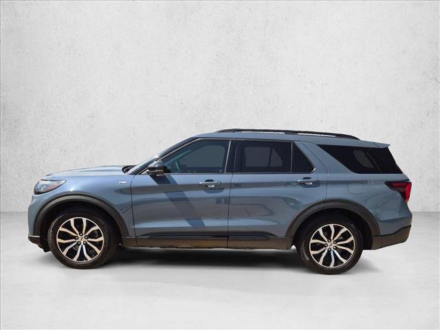 Certified 2025 Ford Explorer ST-Line RWD image 9