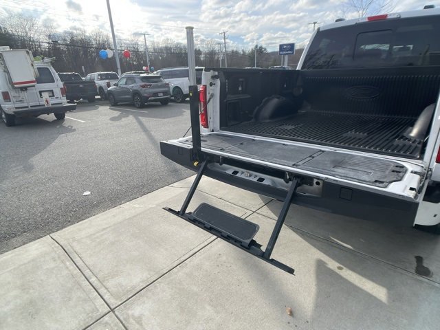 Certified 2022 Ford F150 XLT w/ Equipment Group 302A High image 39