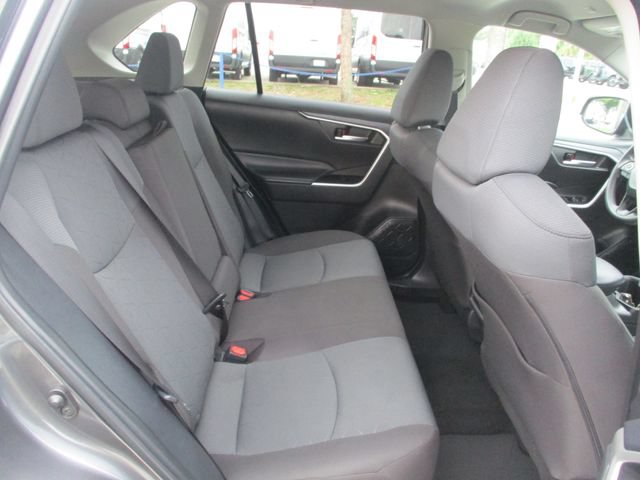 Used 2024 Toyota RAV4 XLE FWD image 10