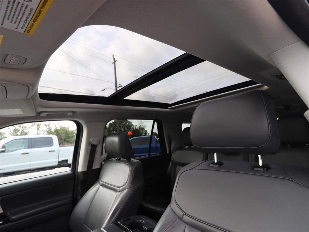 Certified 2025 Ford Expedition Max Active image 10