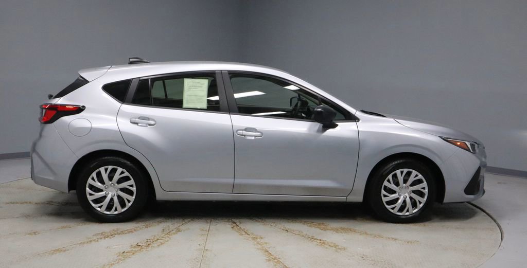 Used 2025 Subaru Impreza 2.0i image 6