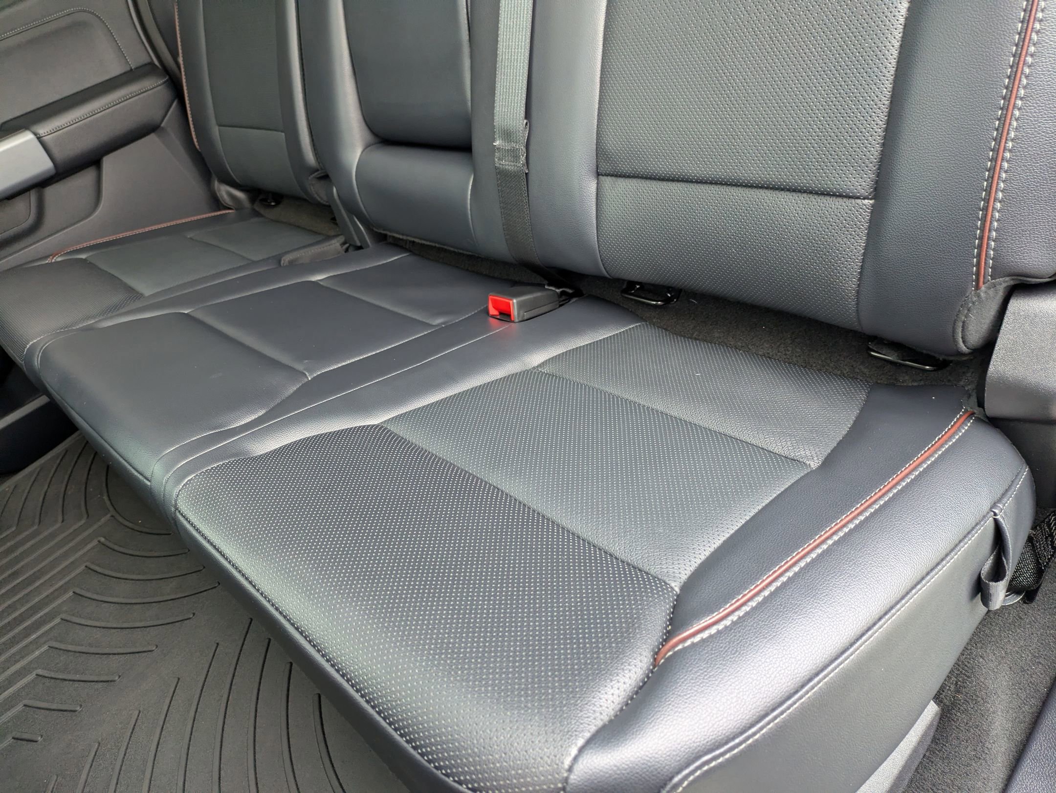 Certified 2024 Ford F250 Lariat w/ Lariat Ultimate Package image 33