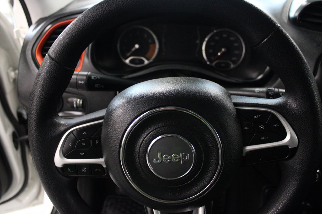 Used 2020 Jeep Renegade Sport AWD/4WD image 19