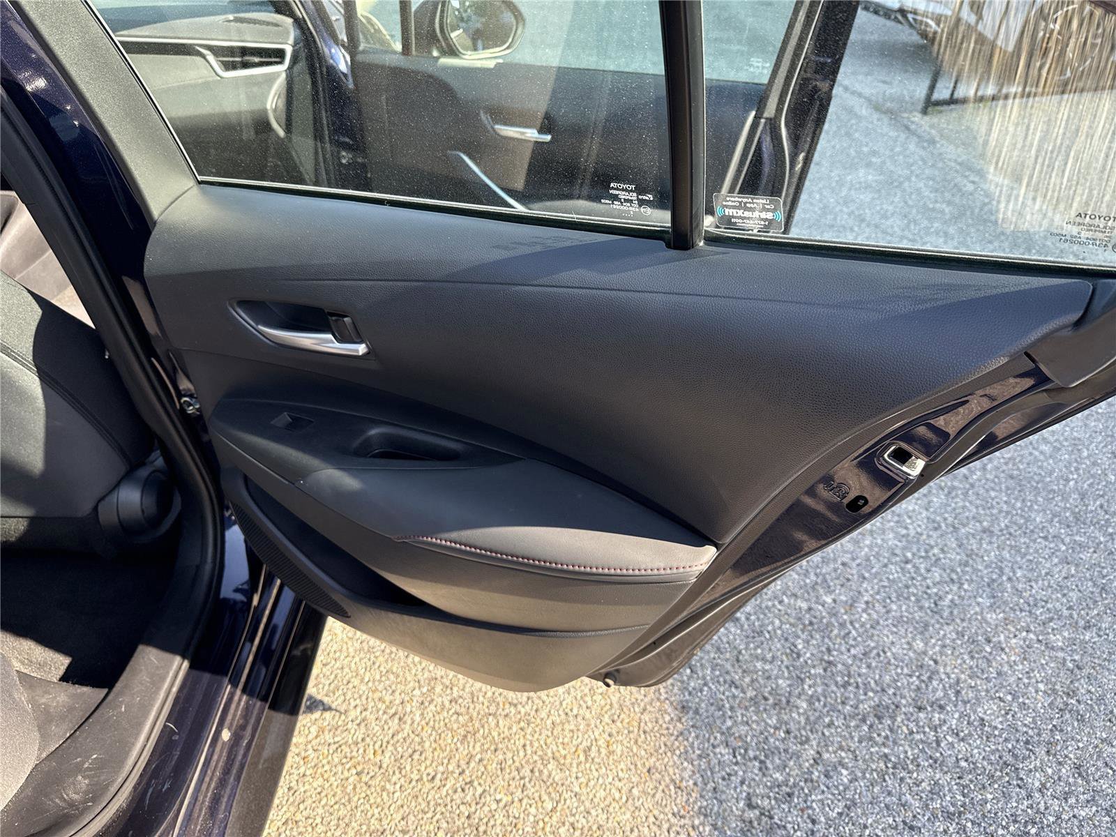 Used 2023 Toyota Corolla SE image 21