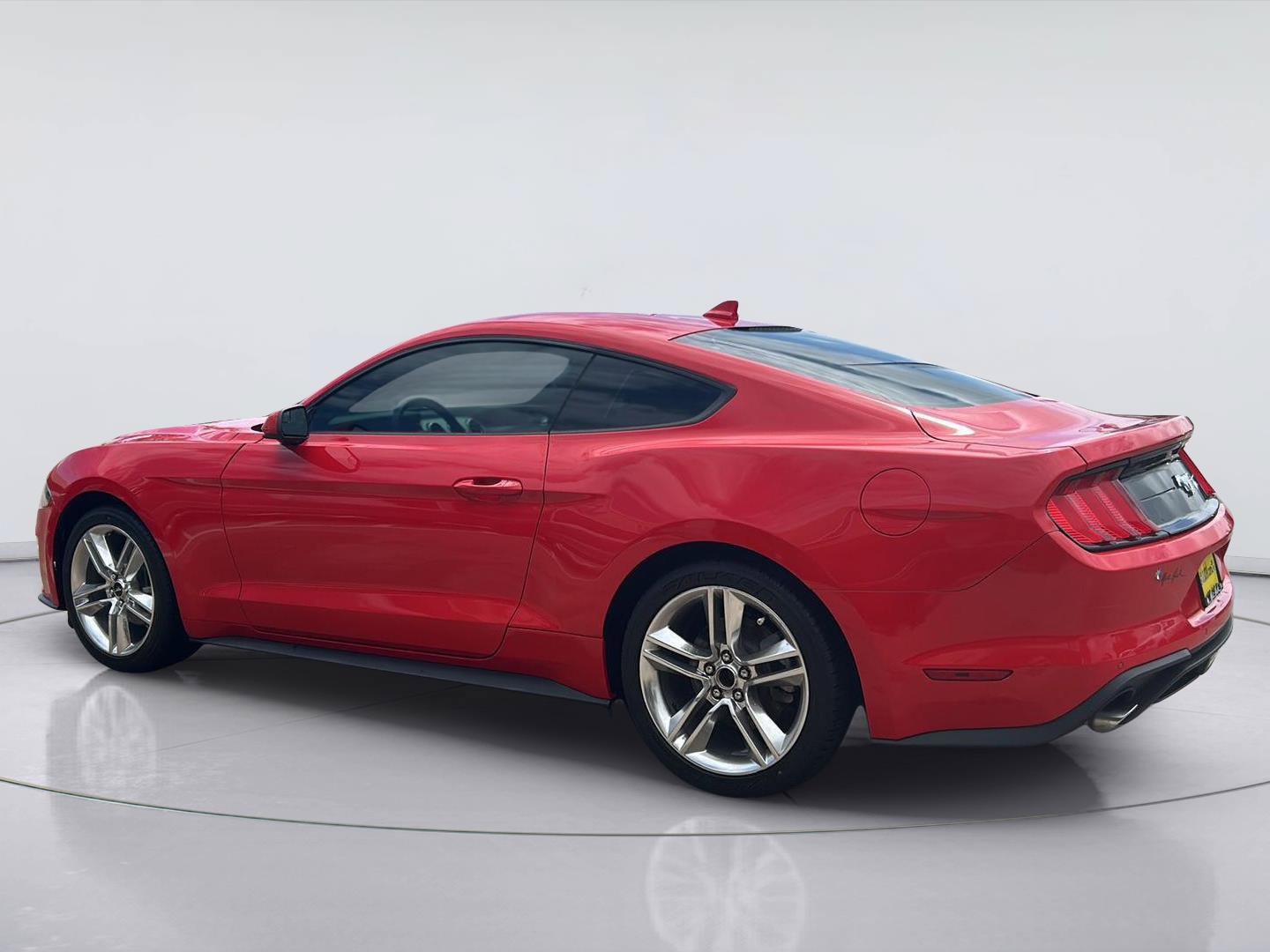 Certified 2020 Ford Mustang Coupe w/ Equipment Group 101A RWD image 4