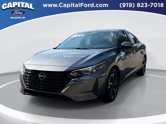 Used 2025 Nissan Sentra SV FWD image 1