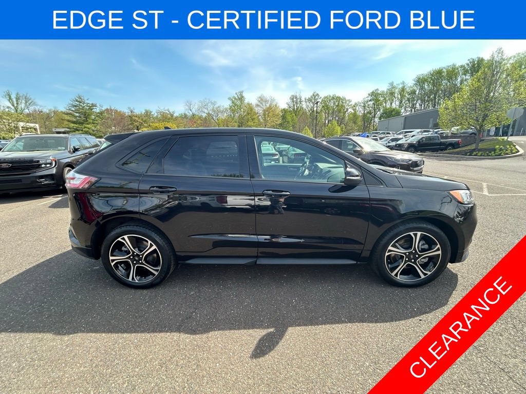 Certified 2022 Ford Edge ST AWD/4WD image 4
