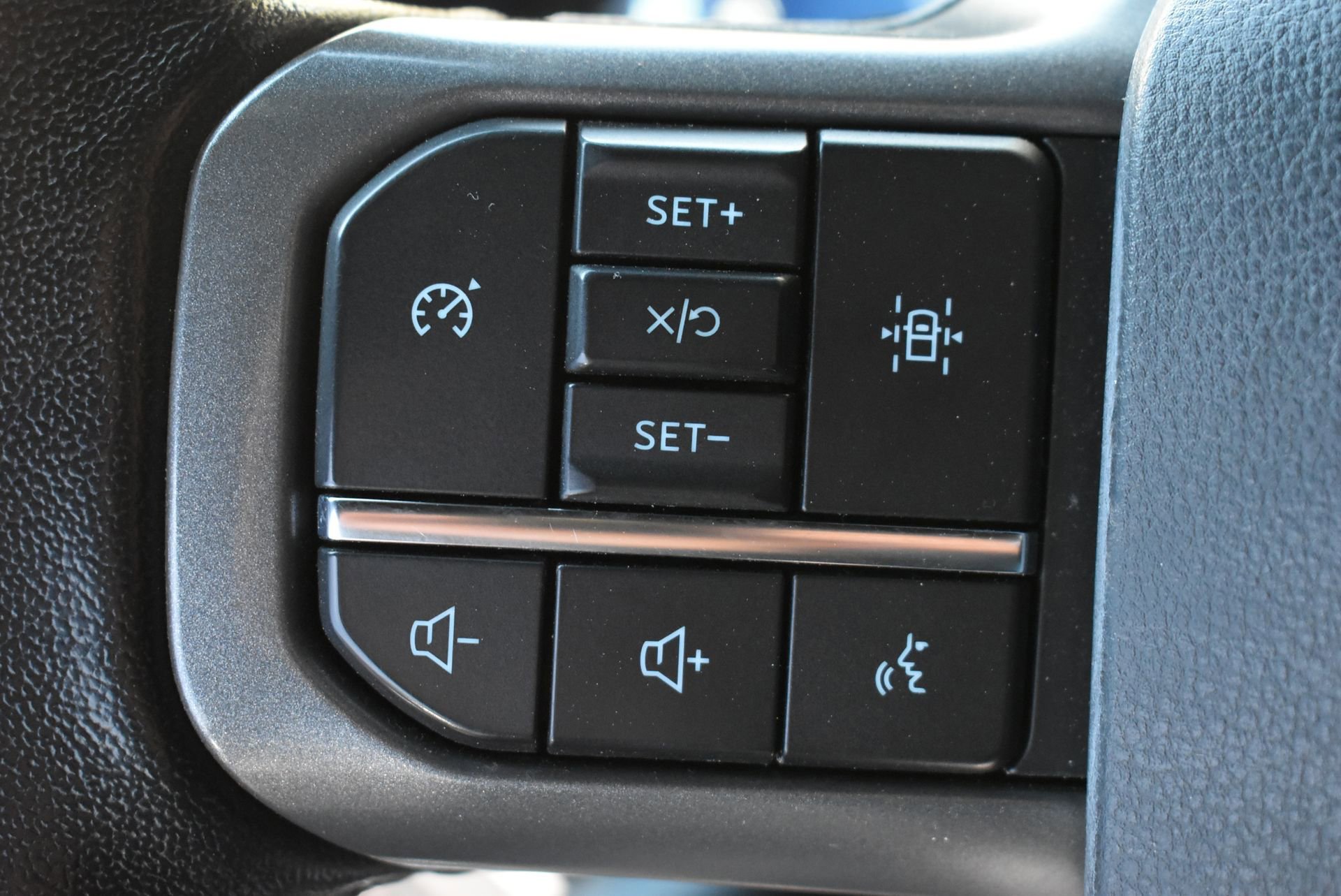 Certified 2022 Ford F150 XLT w/ Equipment Group 302A High image 21