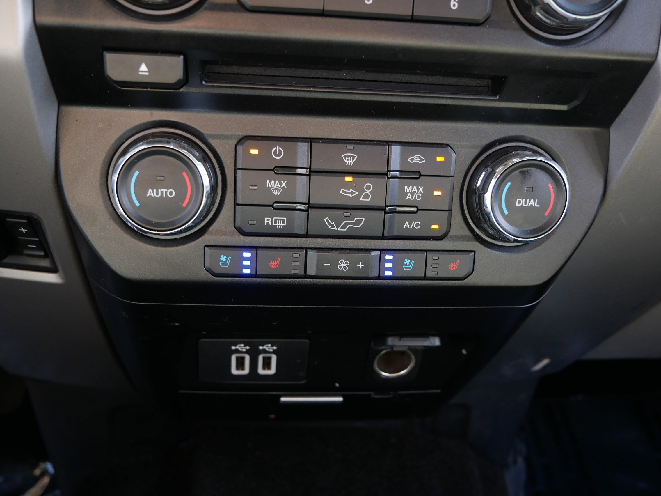 Certified 2018 Ford F150 Lariat AWD/4WD image 23