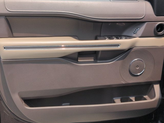 Certified 2021 Ford Expedition XLT AWD/4WD image 13