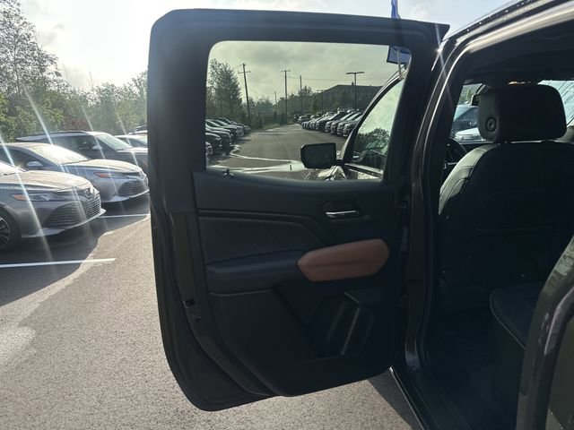 Used 2023 GMC Canyon AT4 w/ AT4 Premium Package AWD/4WD image 20