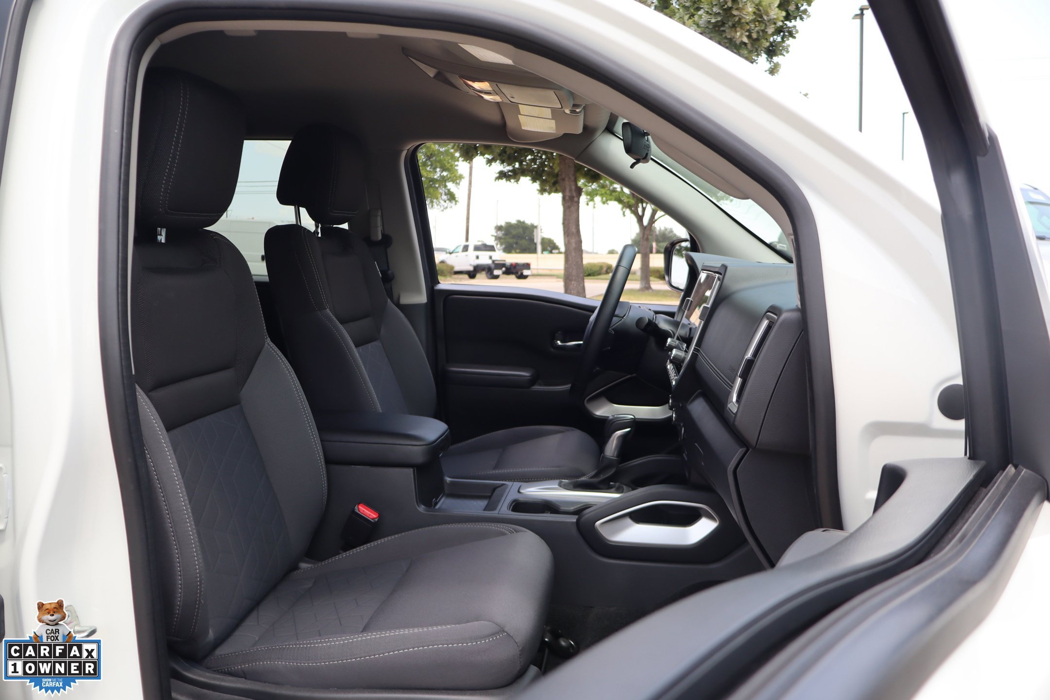 Used 2025 Nissan Frontier SV w/ SV Convenience Package RWD image 31