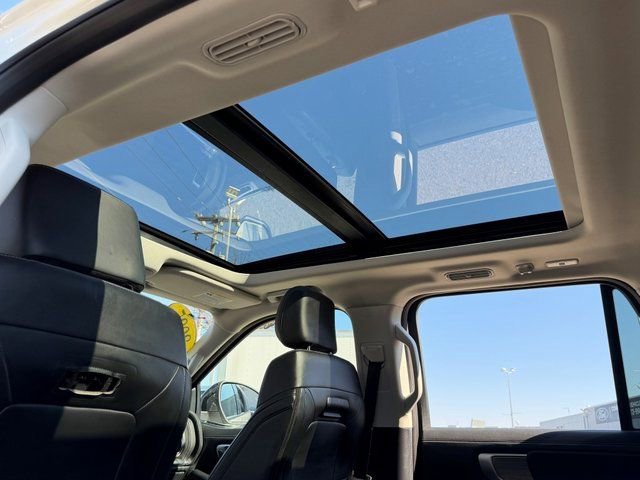 Certified 2025 Ford Expedition Max Platinum image 10