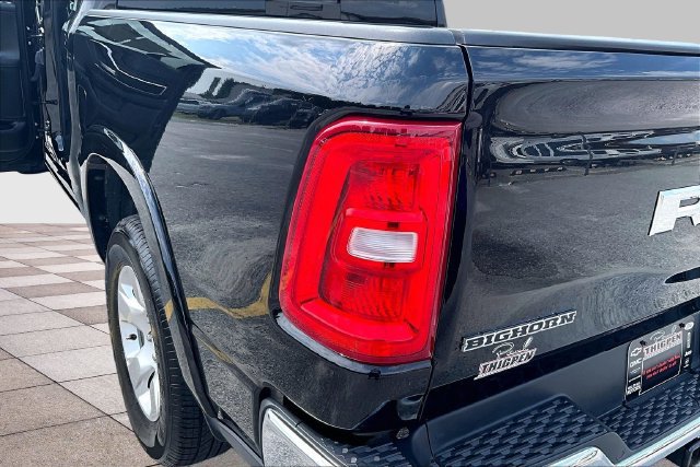 Used 2025 RAM 1500 Big Horn AWD/4WD image 33