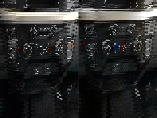 Certified 2024 Ford F250 XLT image 10