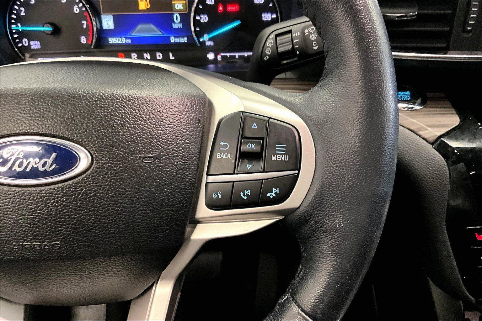 Certified 2022 Ford Explorer Limited w/ Limited Technology Package image 18