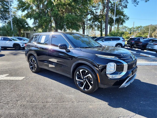 Used 2022 Mitsubishi Outlander SE