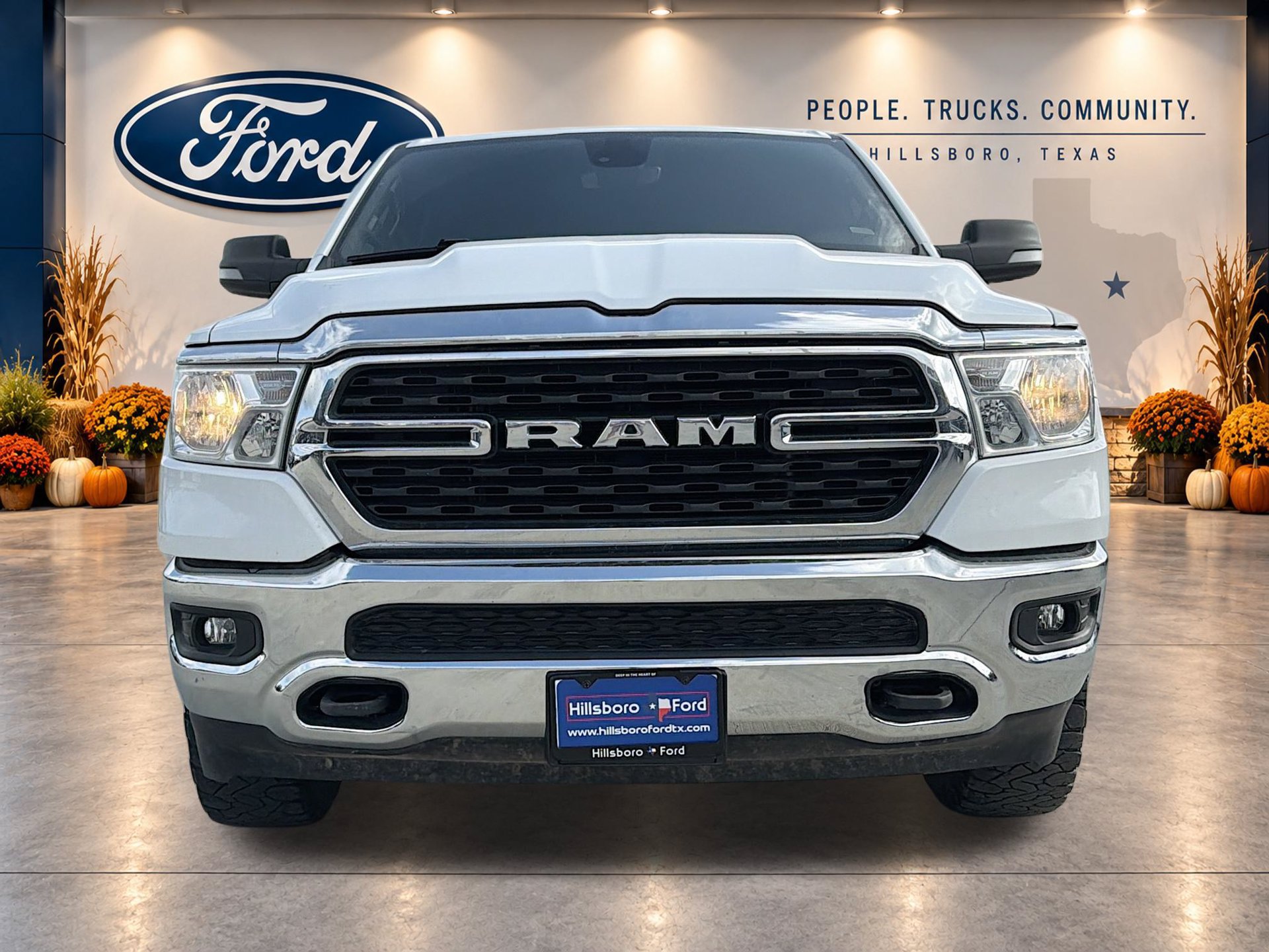 Used 2024 RAM 1500 Big Horn AWD/4WD image 2