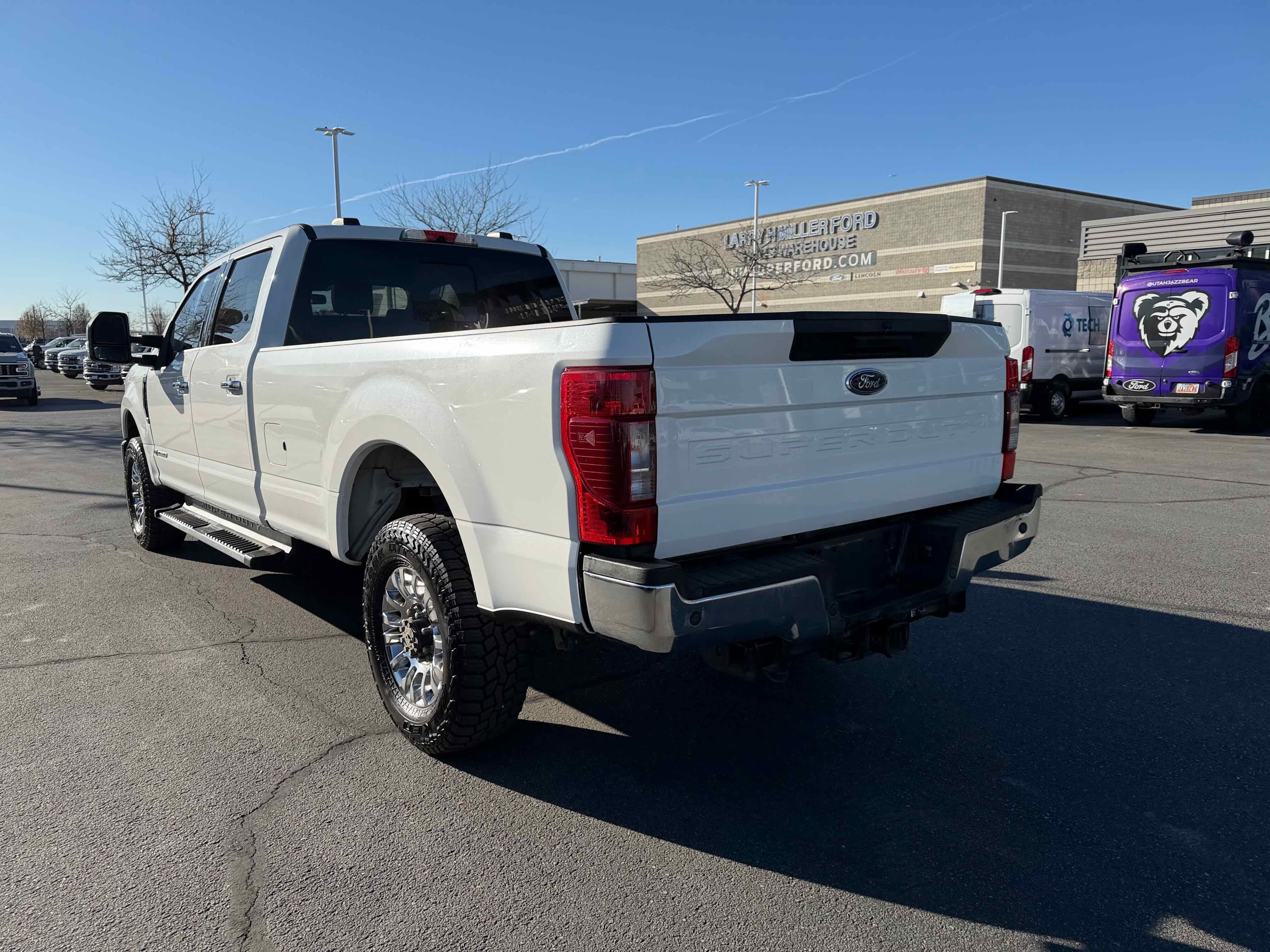 Certified 2020 Ford F350 Lariat w/ Lariat Ultimate Package image 3