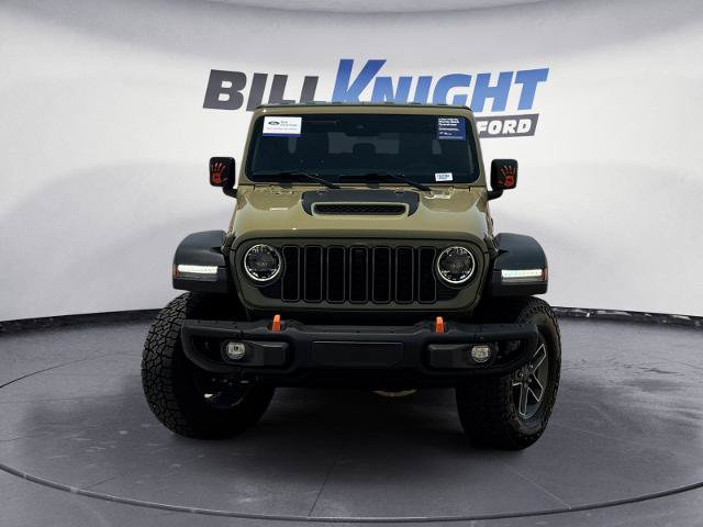 Used 2025 Jeep Gladiator Mojave w/ Steel Bumper Group AWD/4WD image 8