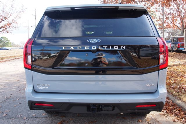 Certified 2025 Ford Expedition Max Active image 6