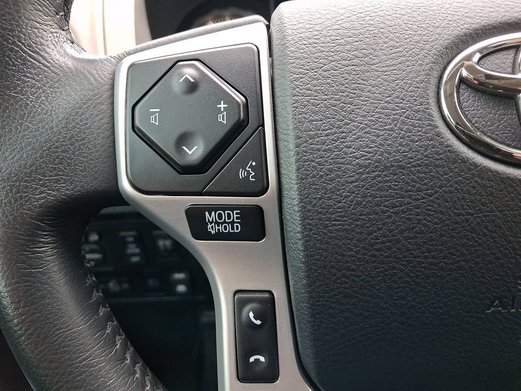Used 2018 Toyota Tundra Platinum AWD/4WD image 21