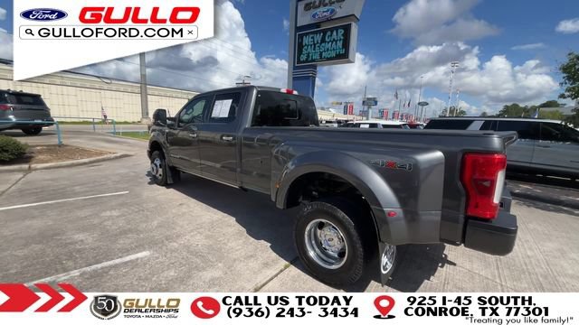 Certified 2017 Ford F350 Platinum w/ Platinum Ultimate Package AWD/4WD image 6