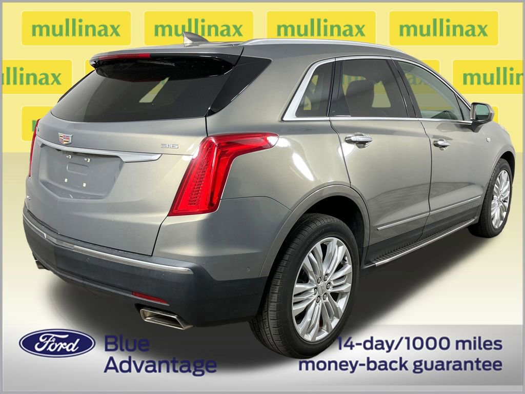 Used 2019 Cadillac XT5 Premium Luxury w/ Driver Assist Package image 5