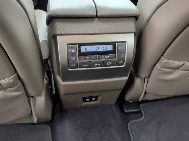Used 2021 Lexus GX 460 Luxury w/ Off Road Package AWD/4WD image 15