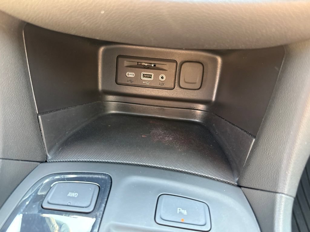 Used 2024 Chevrolet Equinox RS w/ RS Leather Package AWD/4WD image 29