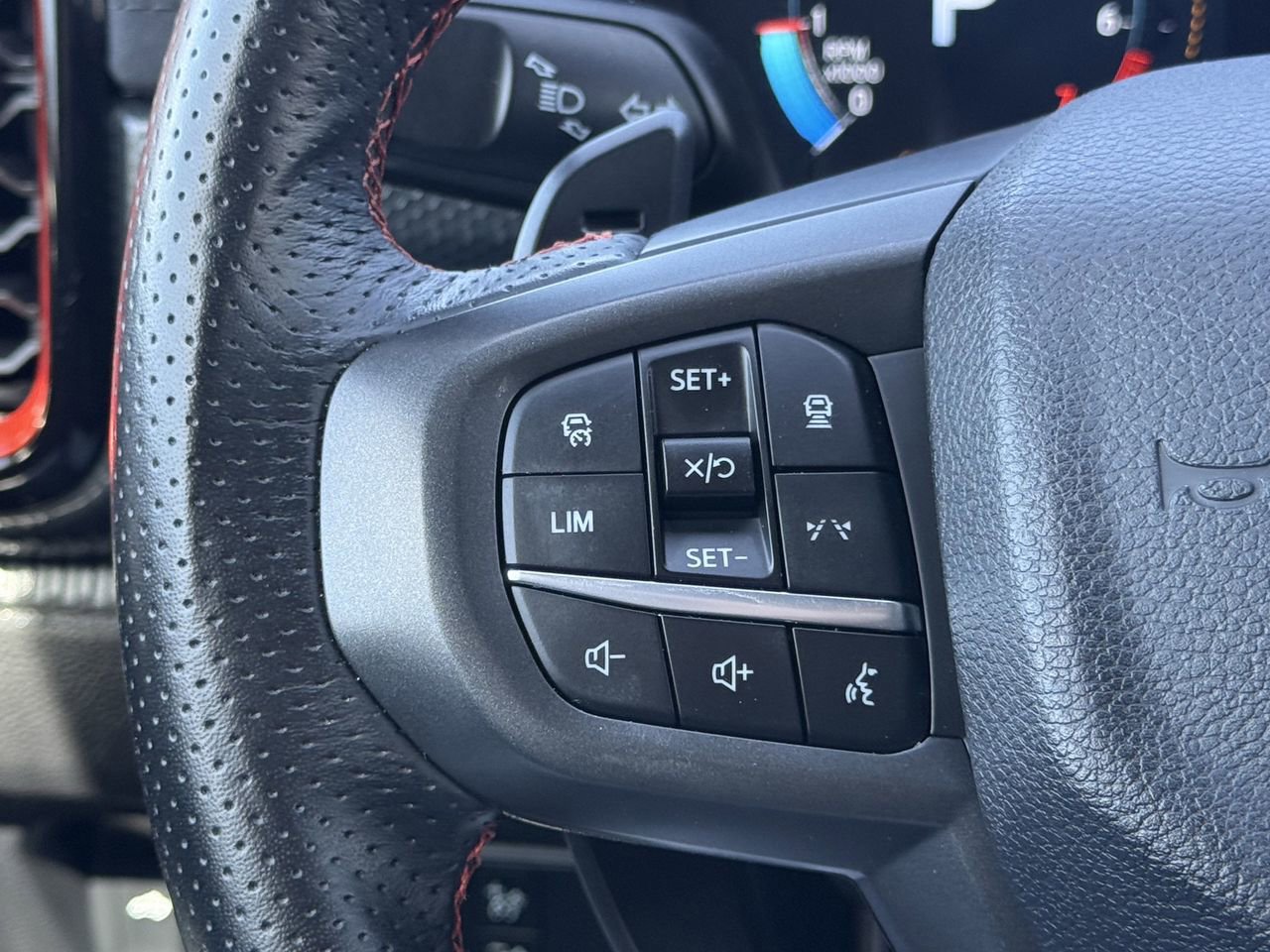 Certified 2024 Ford Ranger Raptor AWD/4WD image 12