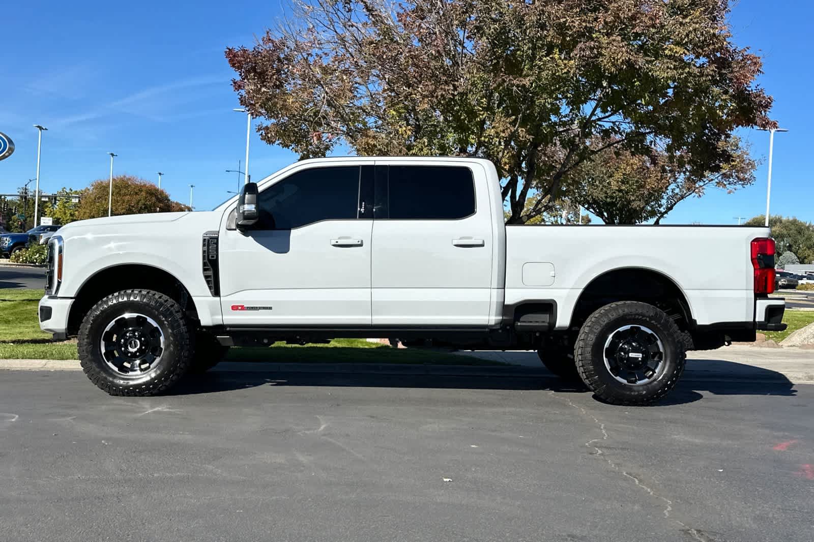 Certified 2026 Ford F250 Platinum w/ Tremor Off-Road Package AWD/4WD image 5