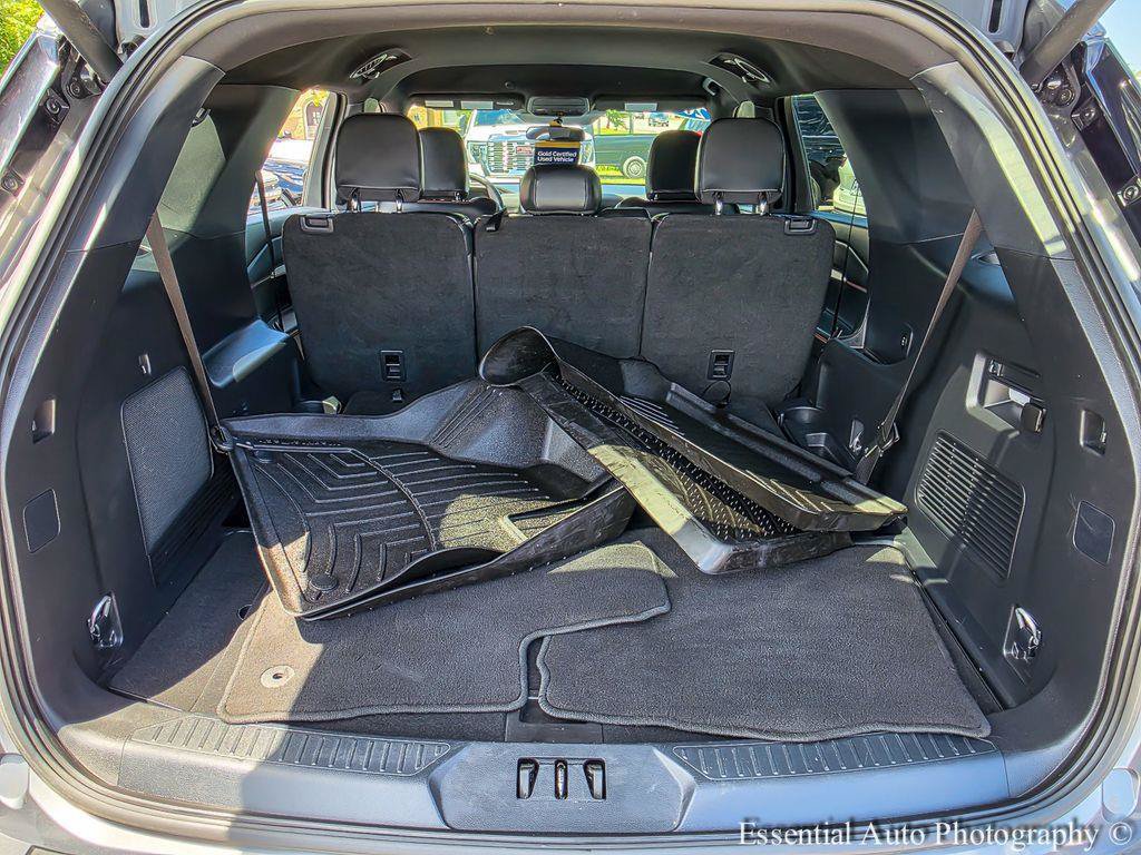 Certified 2025 Ford Explorer ST-Line w/ ST-Line Street Pack AWD/4WD image 22