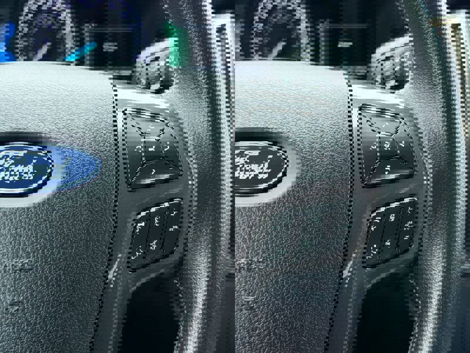 Certified 2022 Ford Ranger Lariat w/ Equipment Group 501A High image 25