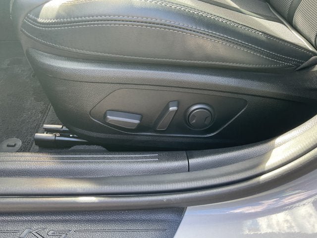 Used 2022 Kia K5 GT-Line AWD/4WD image 11