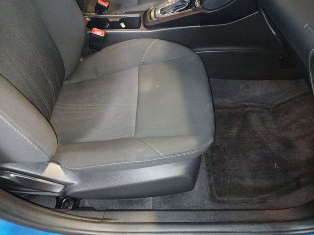 Certified 2017 Ford Focus SE FWD image 46