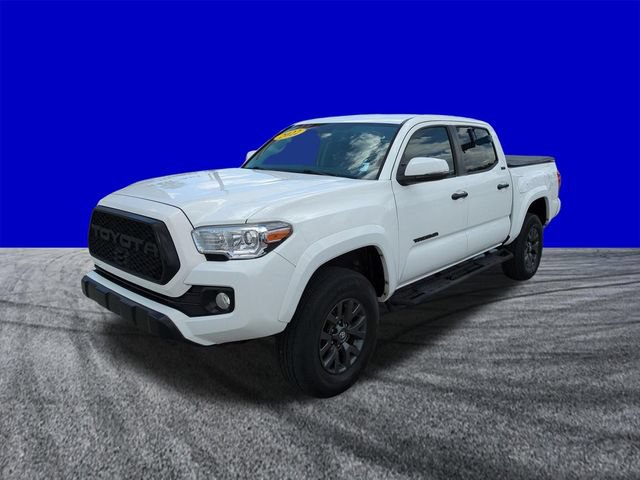 Used 2022 Toyota Tacoma SR5 w/ Technology Package RWD image 8