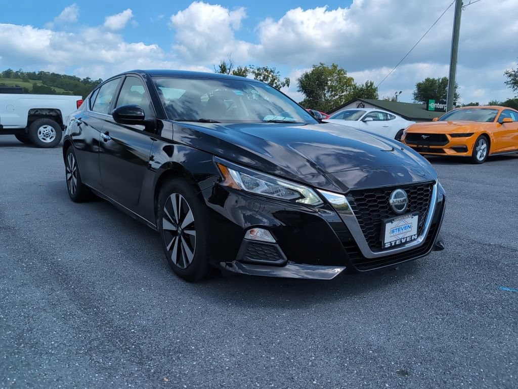 Used 2021 Nissan Altima 2.5 SV FWD image 3