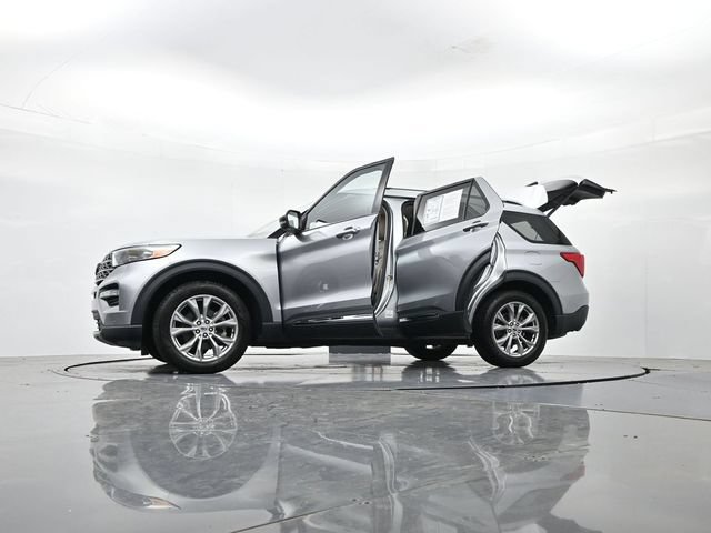 Certified 2023 Ford Explorer Limited w/ Equipment Group 301A RWD image 60