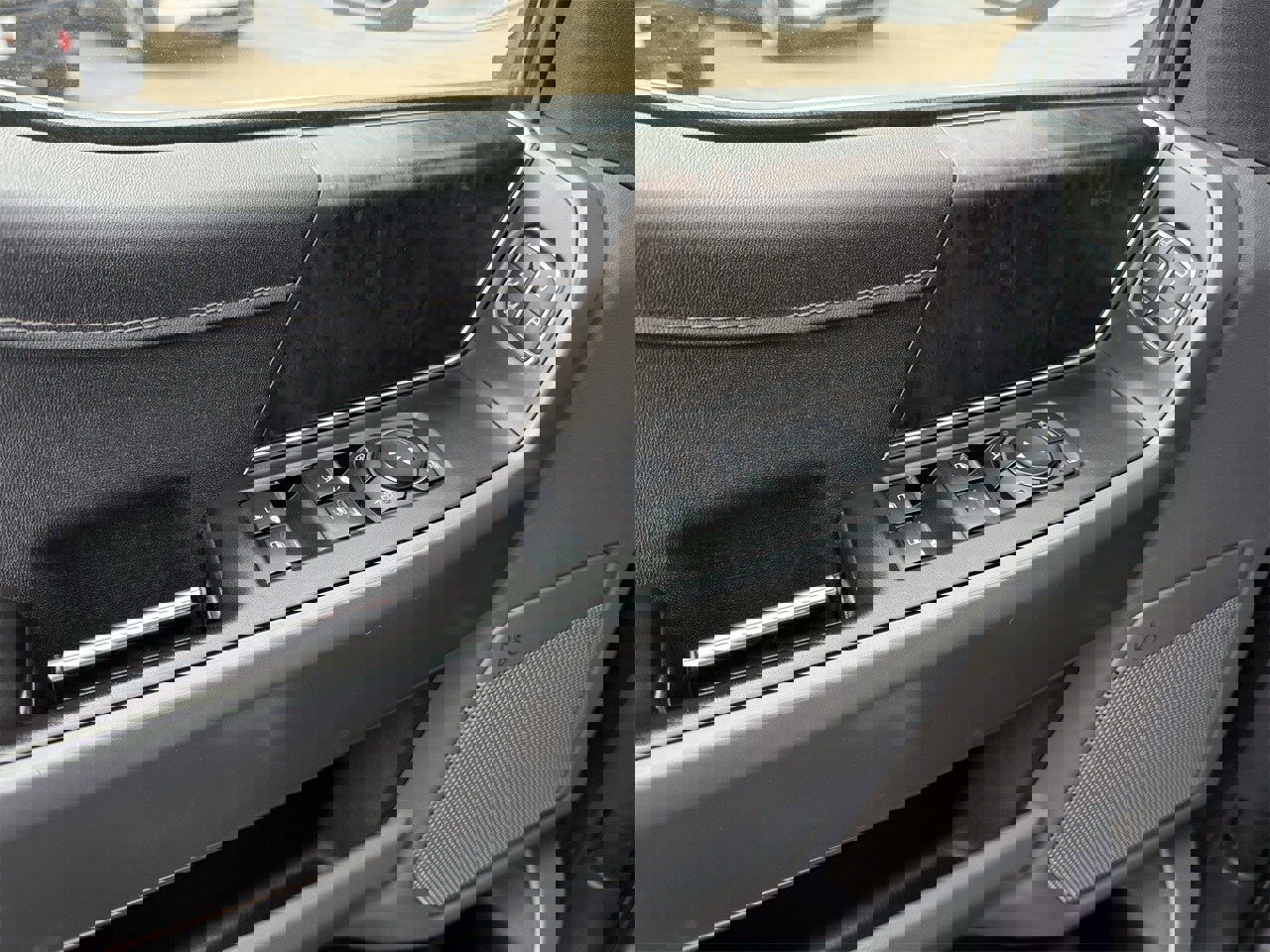 Certified 2023 Ford F150 Lariat image 23