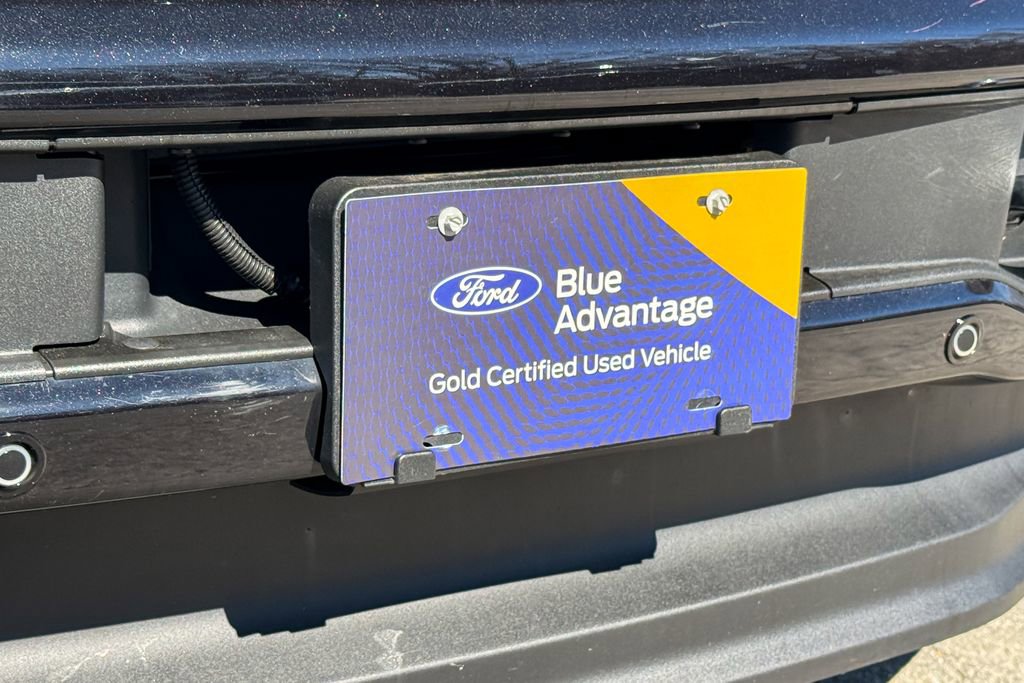Certified 2024 Ford F250 Platinum w/ FX4 Off-Road Package AWD/4WD image 9