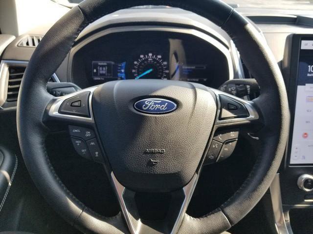 Certified 2024 Ford Edge Titanium w/ Equipment Group 301A AWD/4WD image 24