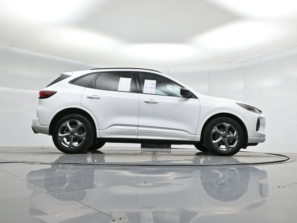 Certified 2023 Ford Escape ST-Line w/ Equipment Group 301A image 13