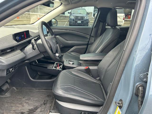 Certified 2024 Ford Mustang Mach-E Premium AWD/4WD image 5