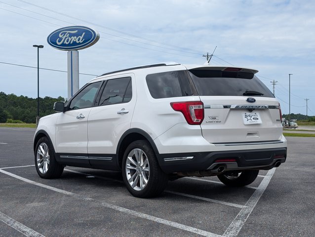Certified 2019 Ford Explorer Limited FWD image 3