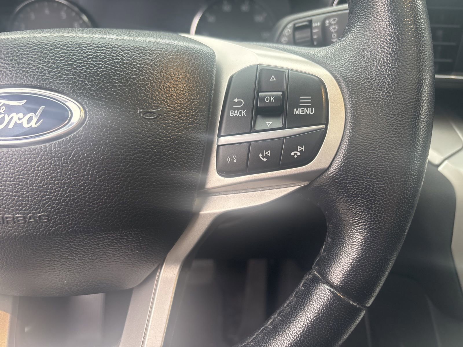 Certified 2022 Ford Explorer XLT w/ Equipment Group 202A AWD/4WD image 20