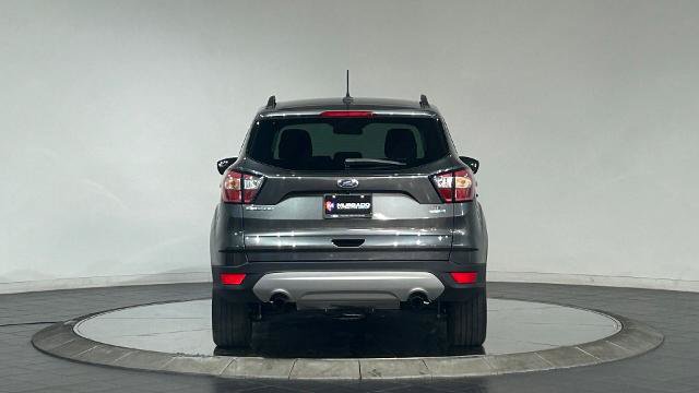 Certified 2018 Ford Escape SE w/ SE Sync 3 Package AWD/4WD image 8