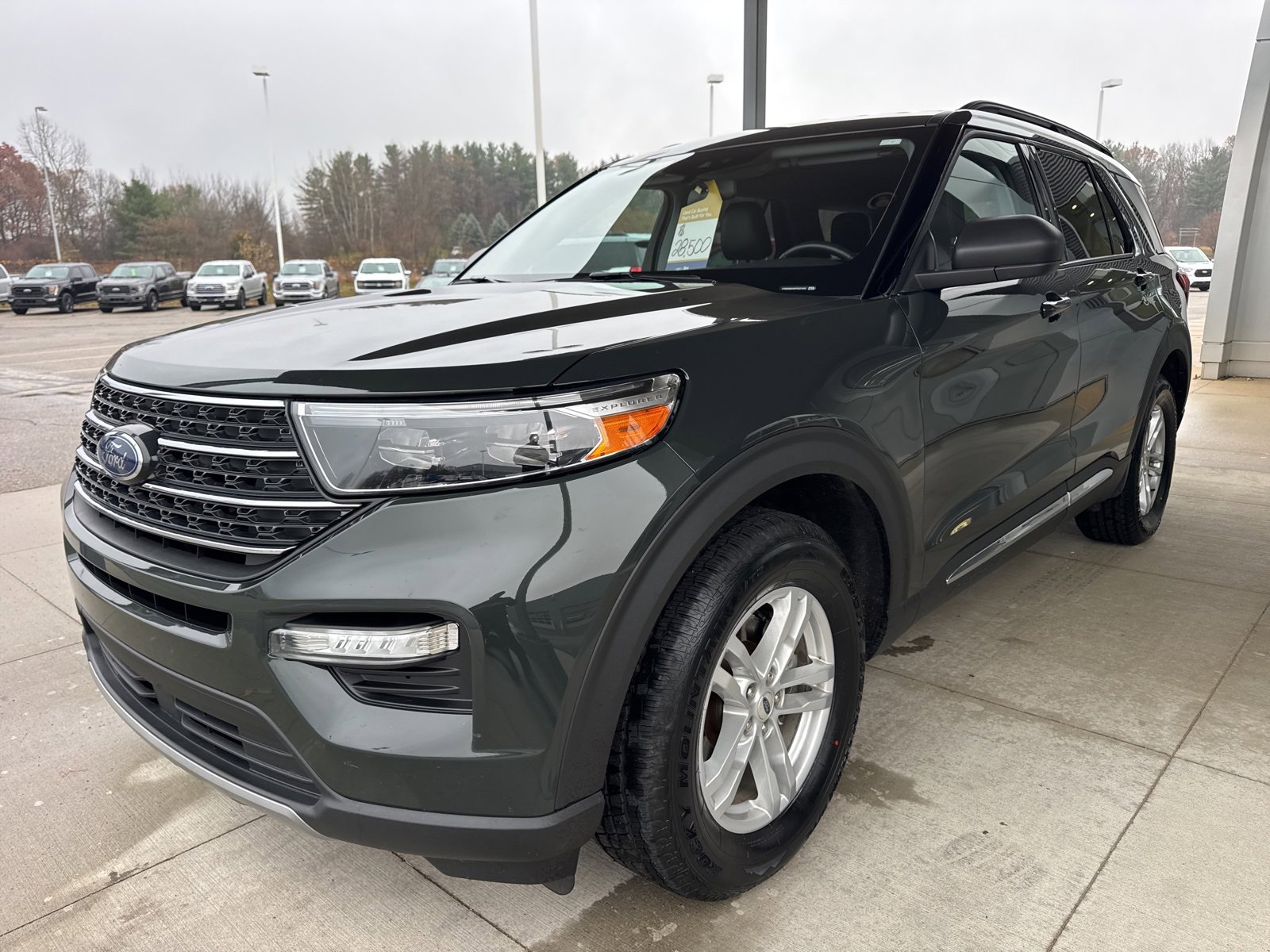 Certified 2023 Ford Explorer XLT w/ Equipment Group 202A image 3